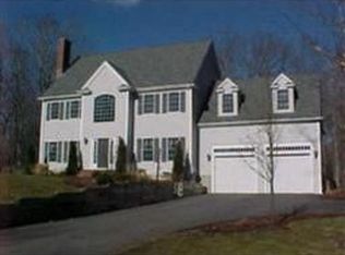 11 Talbot Dr, Rehoboth, MA 02769