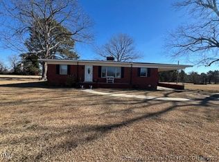 1002 Godwin Ln, Dunn, NC 28334