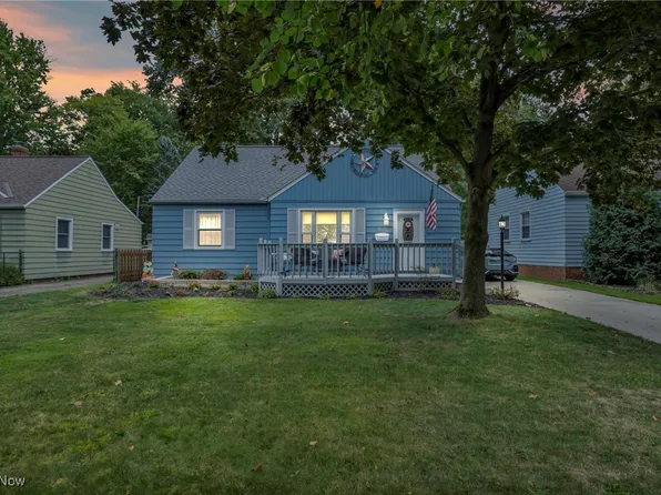 3881 W 227th St, Fairview Park, OH 44126