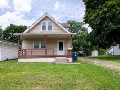 1869 Springfield Center Rd, Akron, OH, 44312