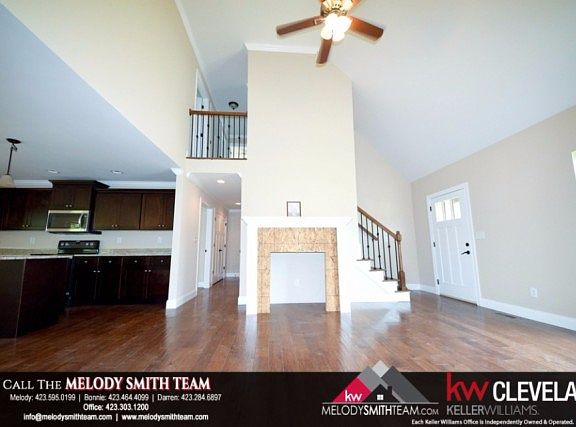 5th image of 1414 Woodland Cove Dr NE