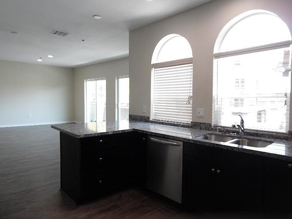 3rd image of 10201 Mountair Ave #301