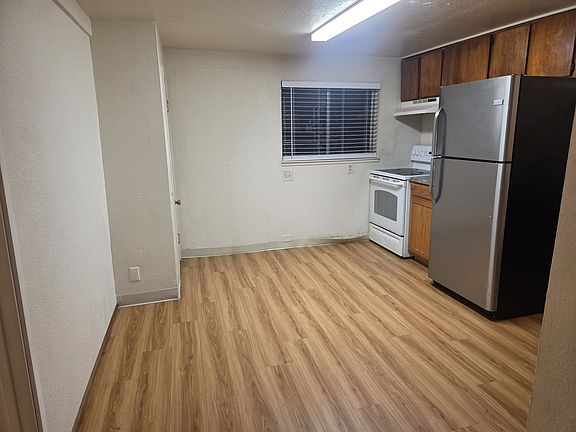 4th image of 112 Alabama St #112