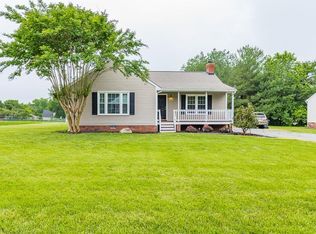 8043 Ellerson Station Dr, Mechanicsville, VA 23111