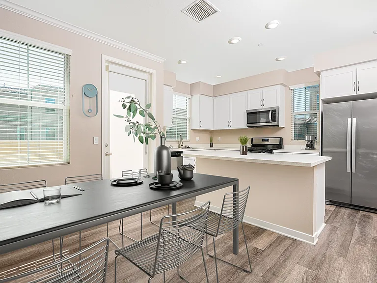 Arrow Vista Village — Photo 48