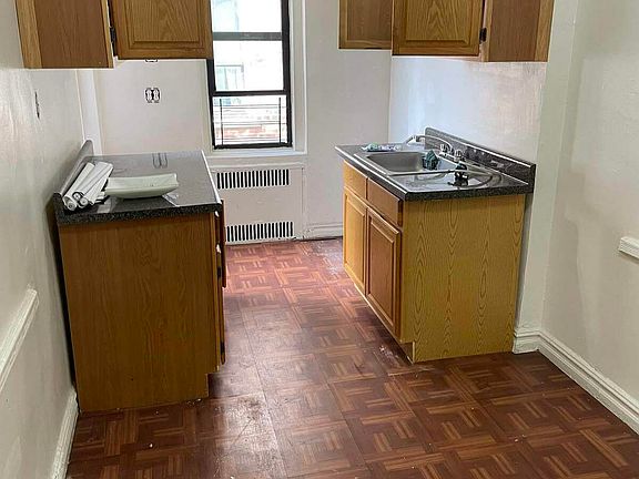 5th image of 67-70 Yellowstone Blvd #5F1