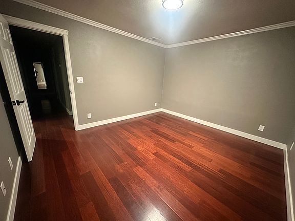 4th image of 2809 Hamrick Ct