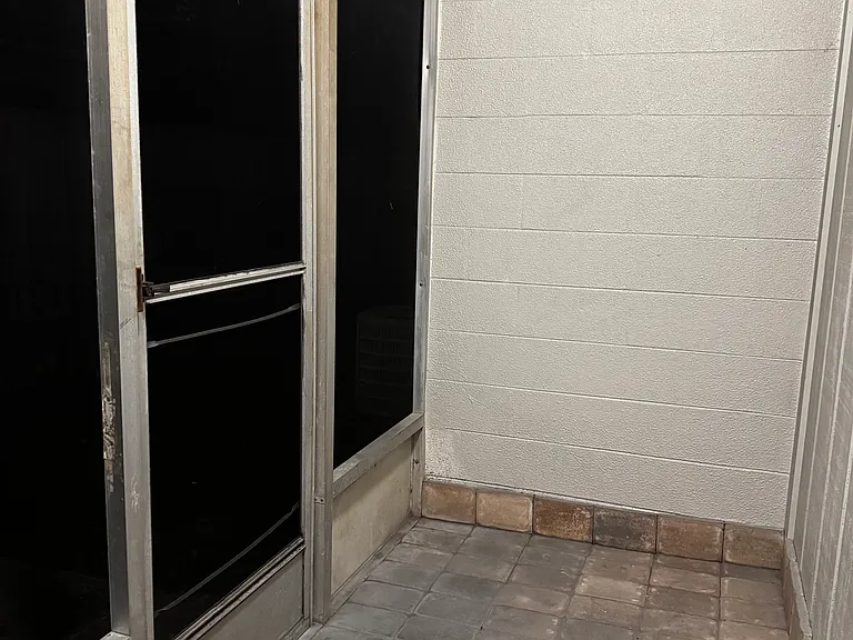 2247 Coral Way #C — Photo 10