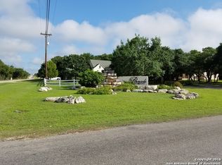 331 Suncrest Dr, New Braunfels, TX 78132