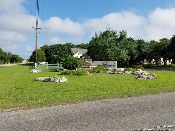 331 Suncrest Dr, New Braunfels, TX 78132