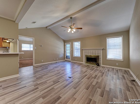 5th image of 1735 Northcrest Dr
