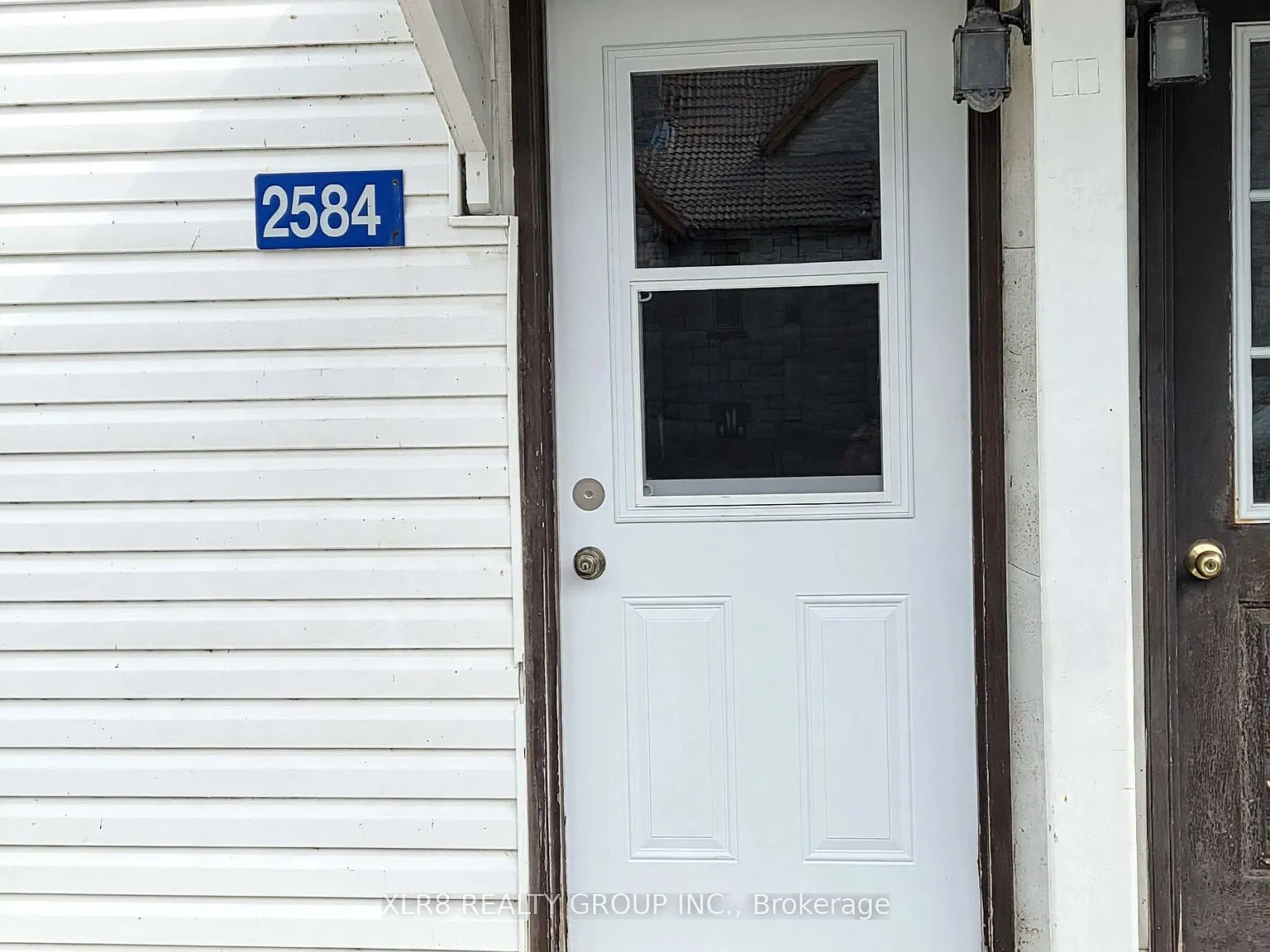2 bed, $1,980 — Photo 2