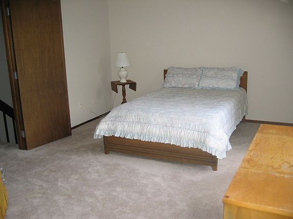 HUGE MASTER (19 X 12)