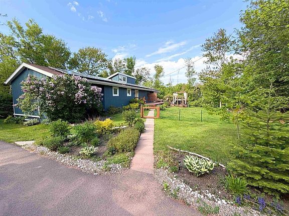 2nd image of 80 Wygant Pl