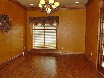 4th image of 16917 Shorerun Dr