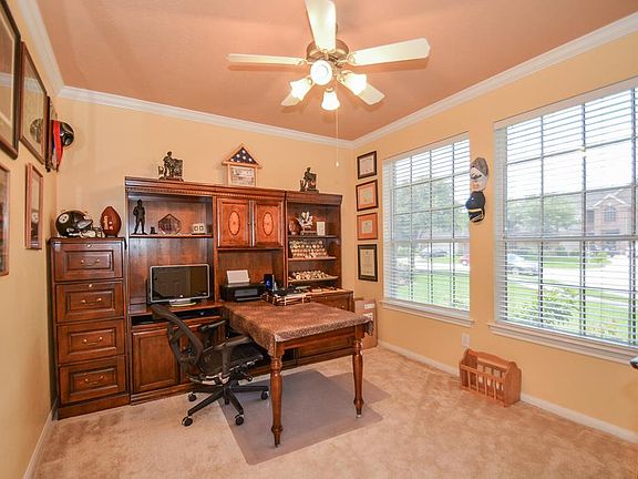 3rd image of 24522 Jocelyn Park Ct