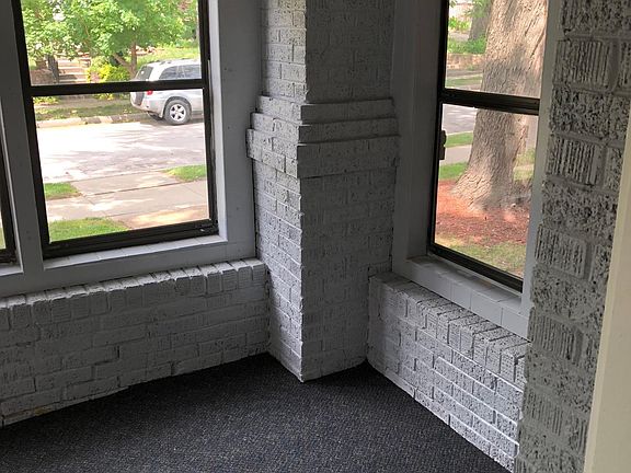 3rd image of 3127 McGee St APT 1S