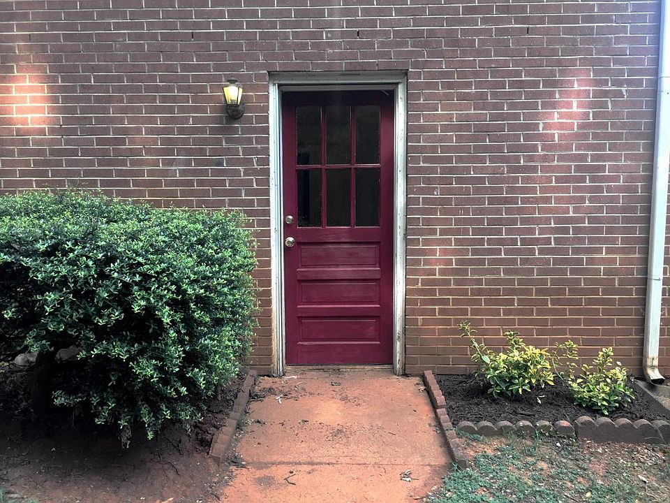 Private entrance