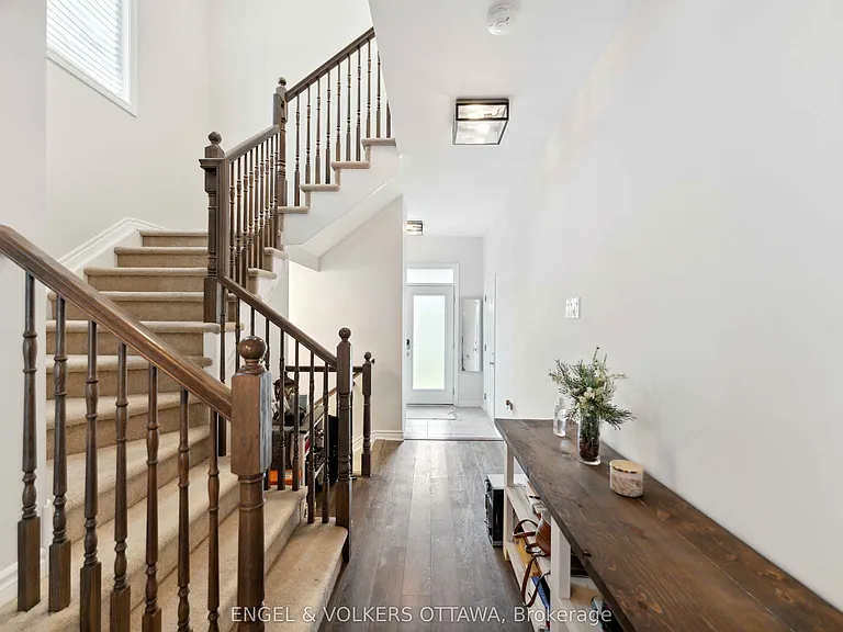 2283 Watercolours Way — Photo 8