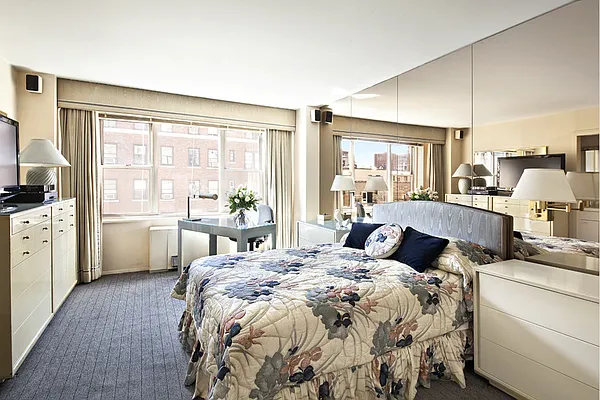 Sold by Stribling | media 15