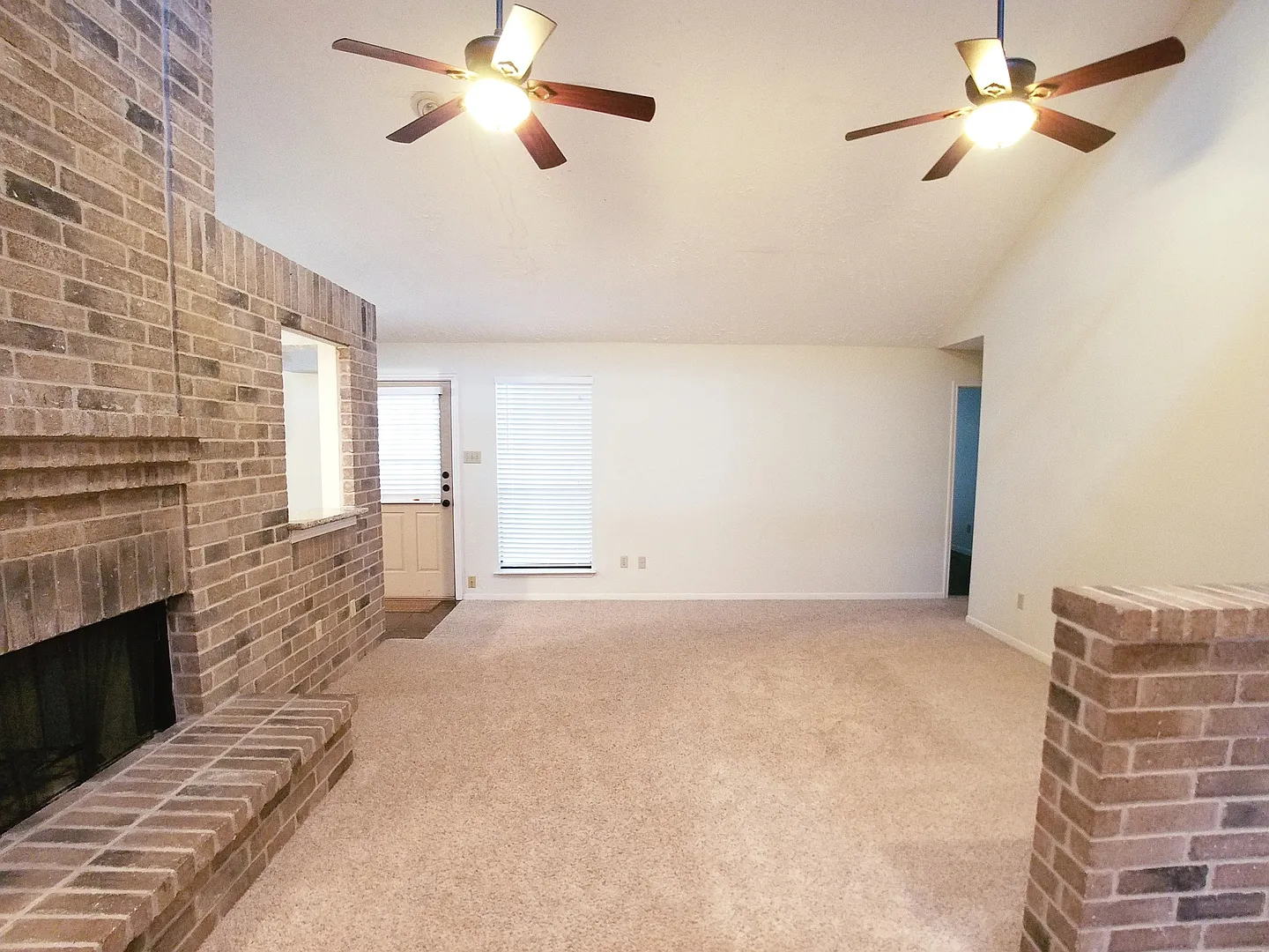 Echo Ridge 2111 — Photo 4