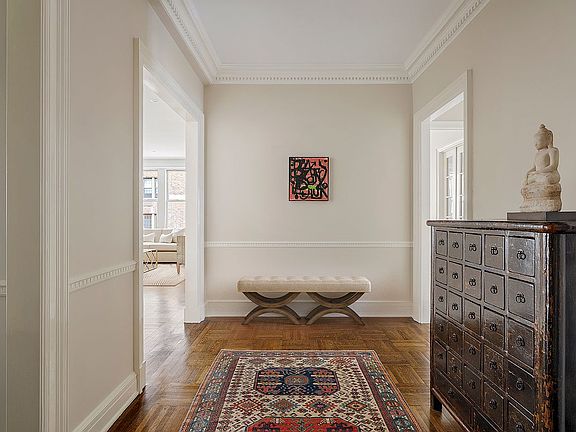 5th image of 876 Park Ave APT 9N