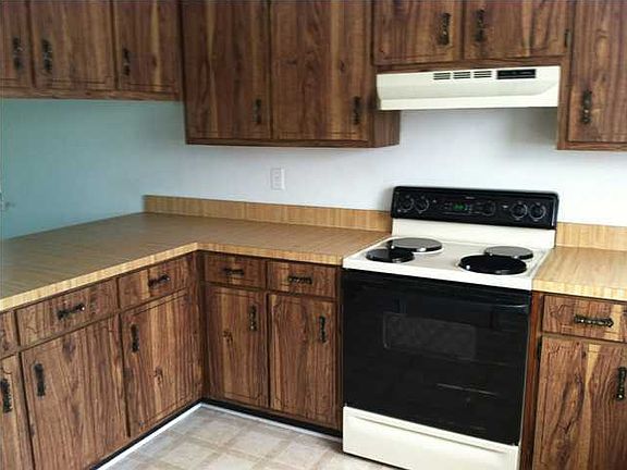 4th image of 1009 Holton Ave #A