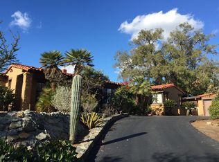 1402 Park Hill Ln, Escondido, CA 92025