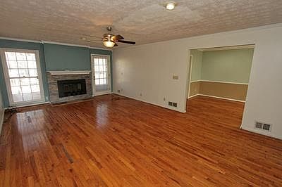 3rd image of 3604 Hearthstone Ct