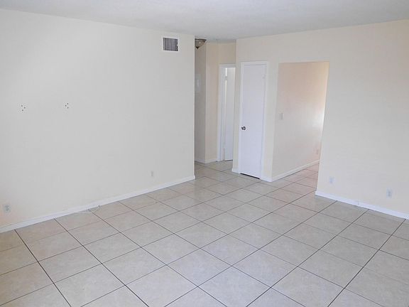 5th image of 2448 NW 9th Ter