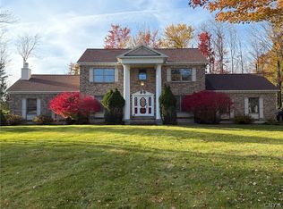 25 Slaytonbush Rd, Whitesboro, NY 13492