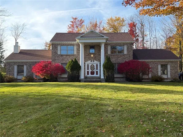 25 Slaytonbush Rd, Whitesboro, NY 13492