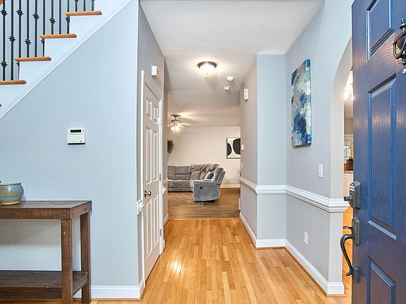 4th image of 3821 La Costa Way