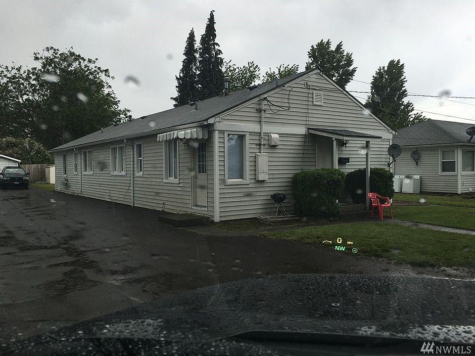 1st image of 706 L St SE