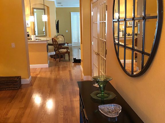 2nd image of 10715 Ashford Oaks Dr