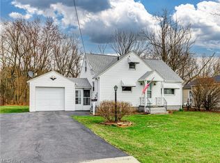 209 9th St NE, Barberton, OH
