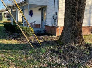 5122 Johnsontown Rd, Louisville, KY 40272