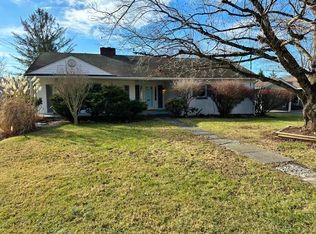 343 Rowan Rd, White Sulphur Springs, WV 24986