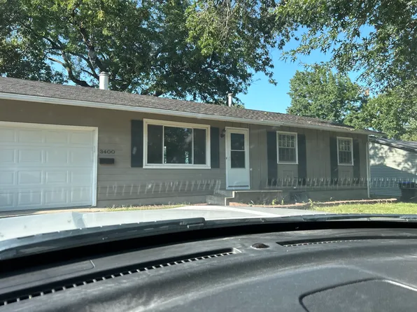 3400 SW 30th St, Topeka, KS 66614