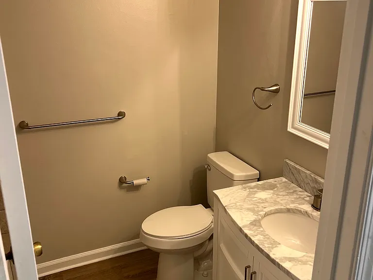 944 Floyd Ave SW #A — Photo 12