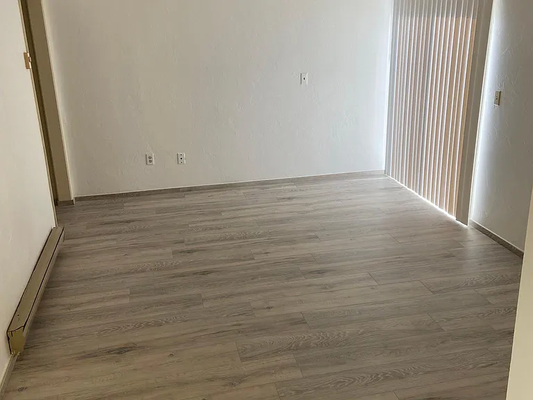 304 Watson St #C — Photo 1