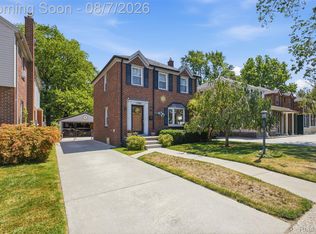 1740 N Rosevere Ave, Dearborn, MI 48128