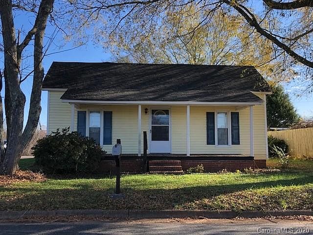 1st image of 829 N Davis Ave