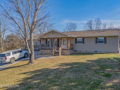 561 River Rd, Jacksboro, TN, 37757