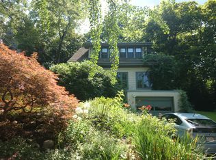 312 Mason Ter, Brookline, MA 02446
