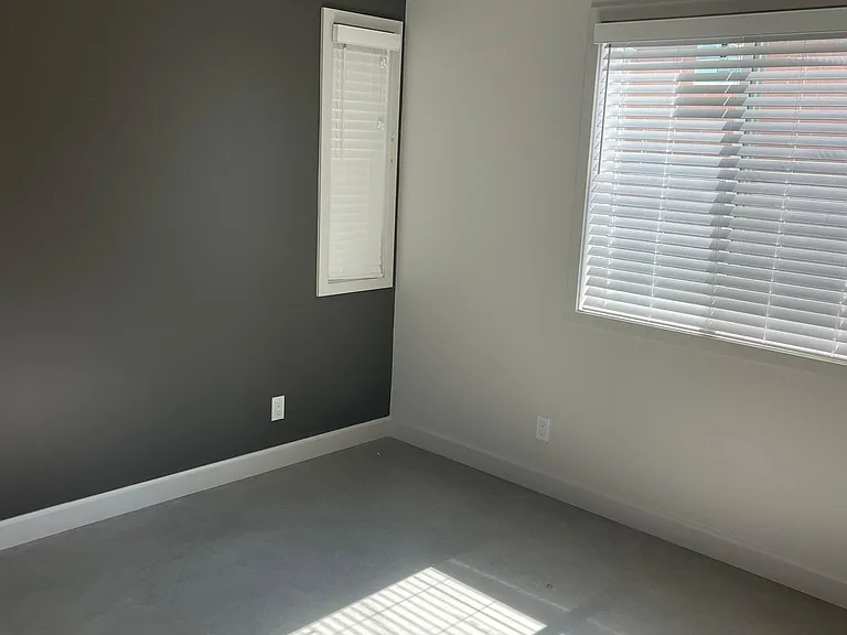 827 E Lemon Ave #1 — Photo 5