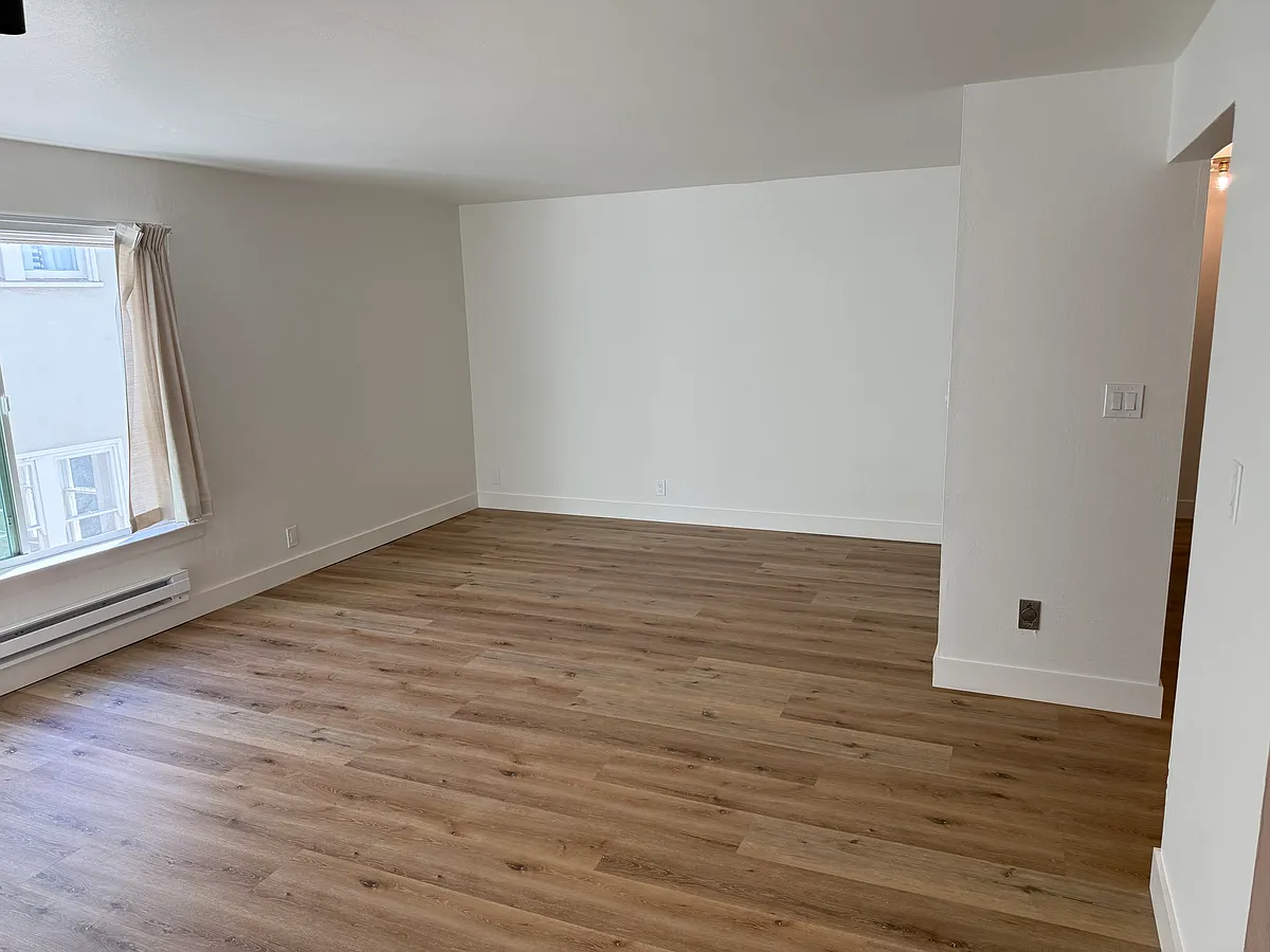 Building Photo - 1322 Shattuck Ave #203