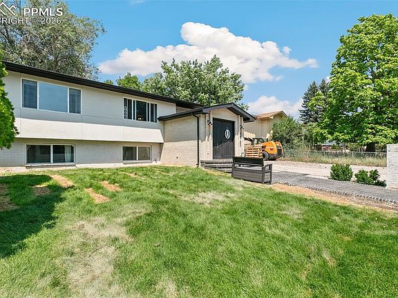 2nd image of 538 Bickley St