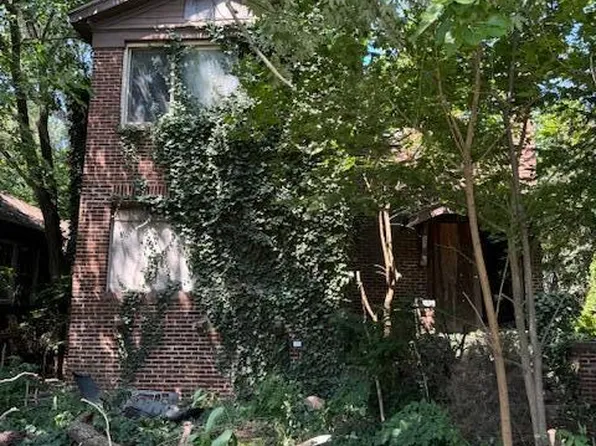 558 Vermont St, Gary, IN 46402