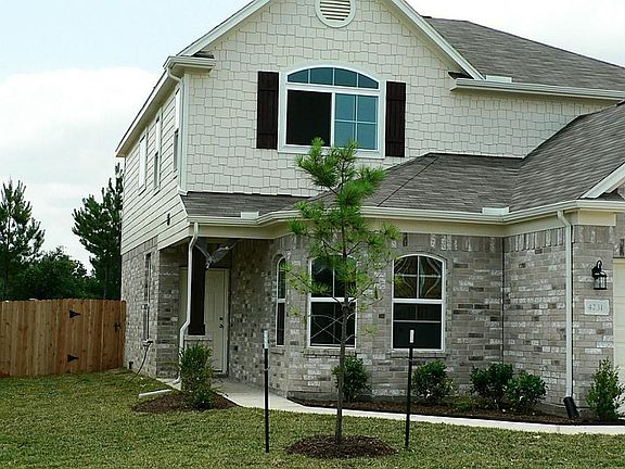 2nd image of 4231 Taverns Corner Ln